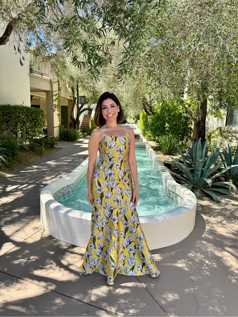 Lulus Gowning Around Yellow Floral Jacquard Strapless Maxi Dress - Size M - Picture 2 of 2